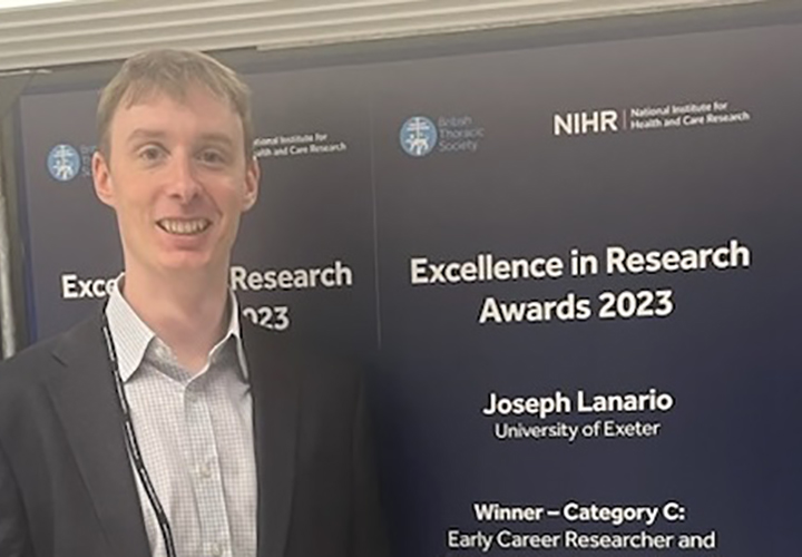 Respiratory research fellow celebrated at national awards for patient-centred excellence