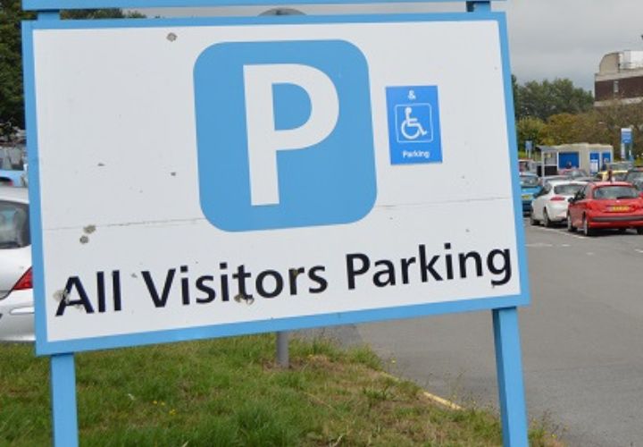Changes to patient and visitor hourly parking fee options from Monday 1 May 2023